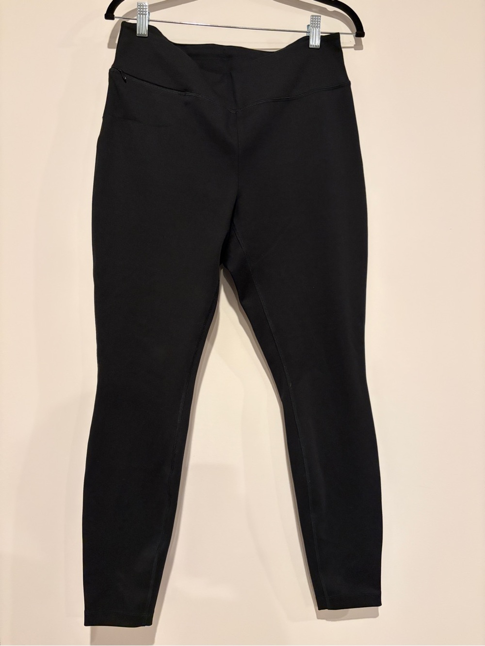 Duluth Trading Co Ponte Pro Slim Leg Pants Black Workwear Women's Size 10 Reg